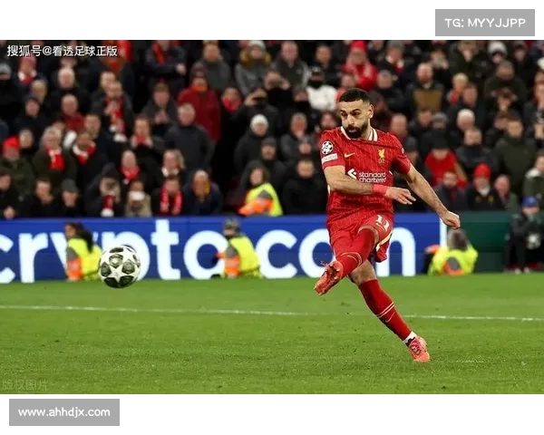 全面解析萨拉赫场上位置与技术特点揭示他为何能成为进攻核心