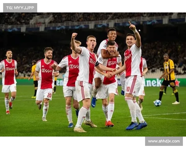 埃因霍温青年队与阿贾克斯青年队的风格与发展路径比较分析 埃因霍温青年队与阿贾克斯青年队的风格与发展路径比较分析